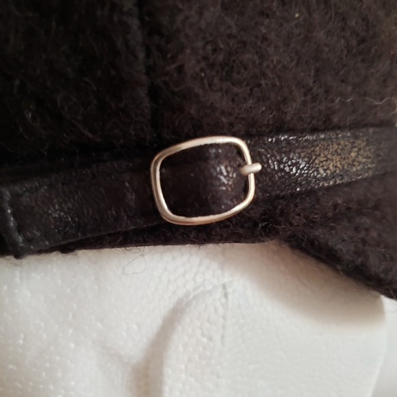 DeLux | Wool-blend Newsboy Cap - Picture 7 of 12